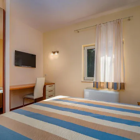 Kraj * Mošćenička Draga