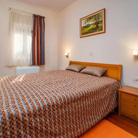 Kraj Gæstehus Mošćenička Draga