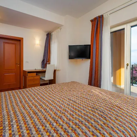 Solaris Hoteli Pensión