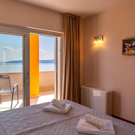Pensjonat Solaris 4*