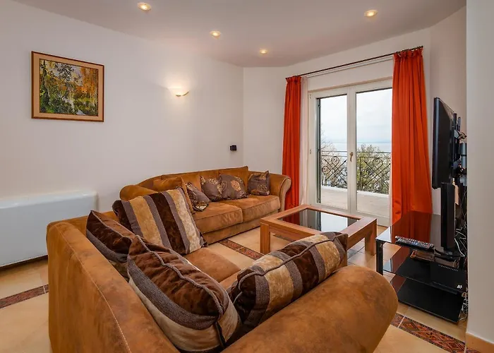 Solaris 4*